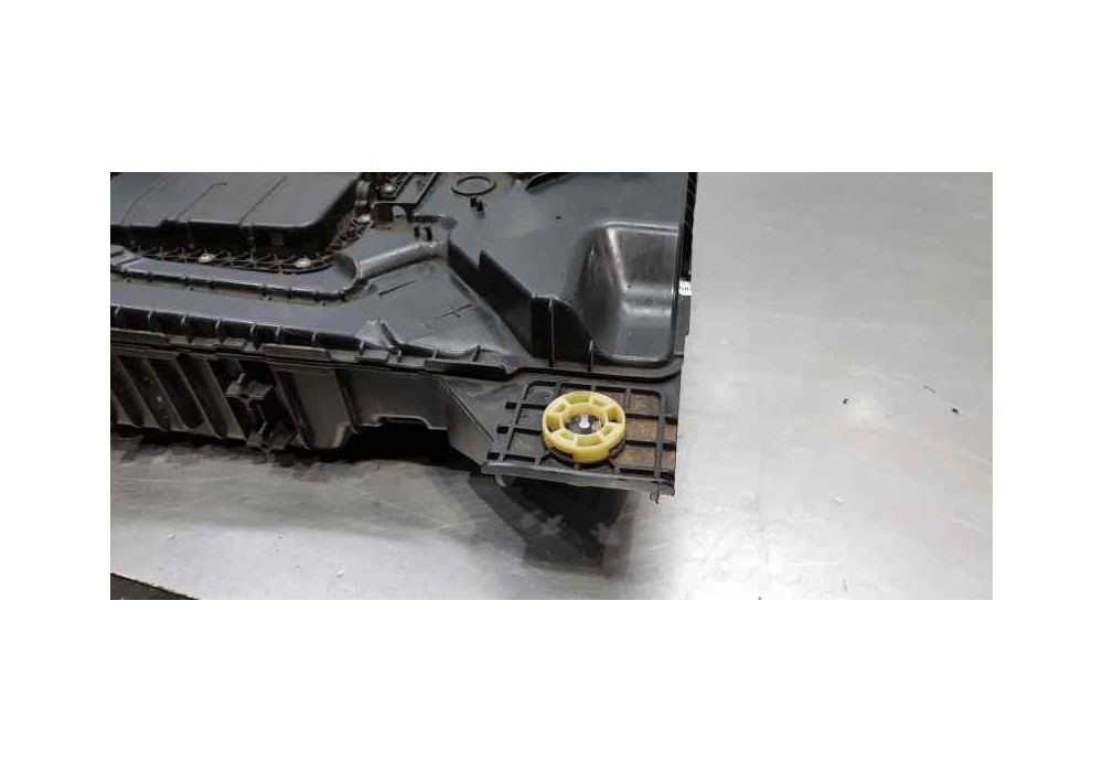 Recambio de deposito aditivo adblue fap ( deposito grande ) para citroen c4 grand picasso exclusive referencia OEM IAM   