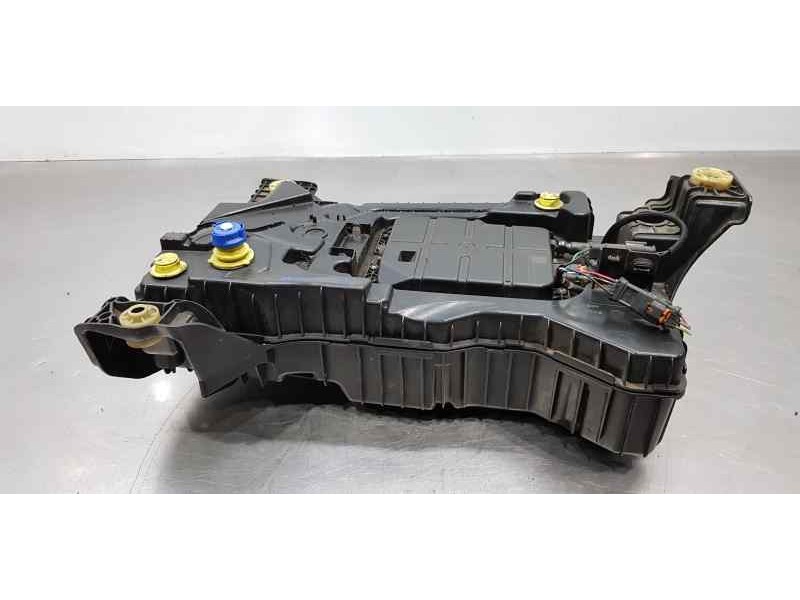 Recambio de deposito aditivo adblue fap ( deposito grande ) para citroen c4 grand picasso exclusive referencia OEM IAM   