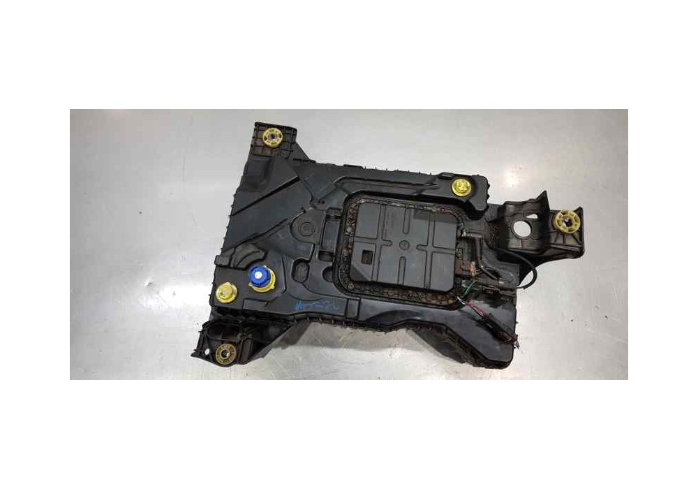 Recambio de deposito aditivo adblue fap ( deposito grande ) para citroen c4 grand picasso exclusive referencia OEM IAM   