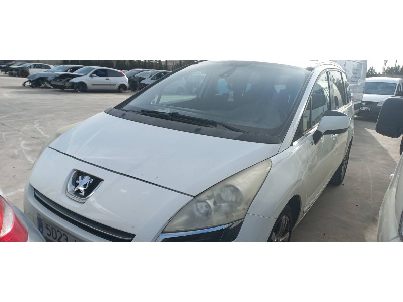 peugeot 5008 del año 2013