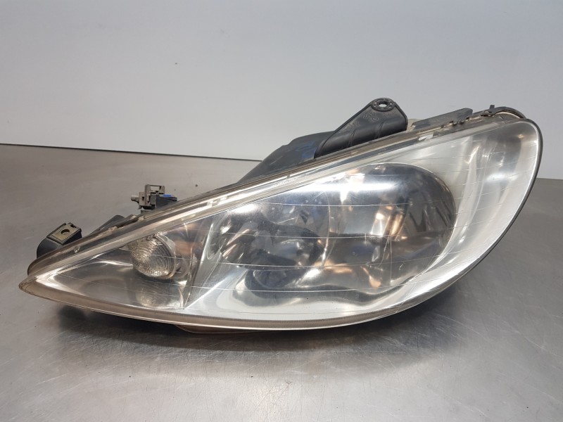 Recambio de faro izquierdo para peugeot 206 cc xs referencia OEM IAM 9628666880 6204S9 