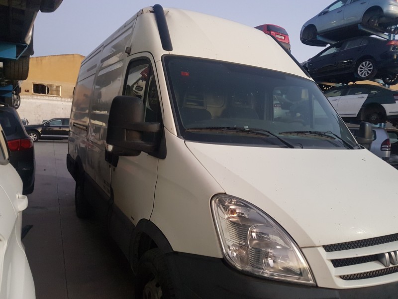 iveco daily caja cerrada (2006 =>) del año 2010