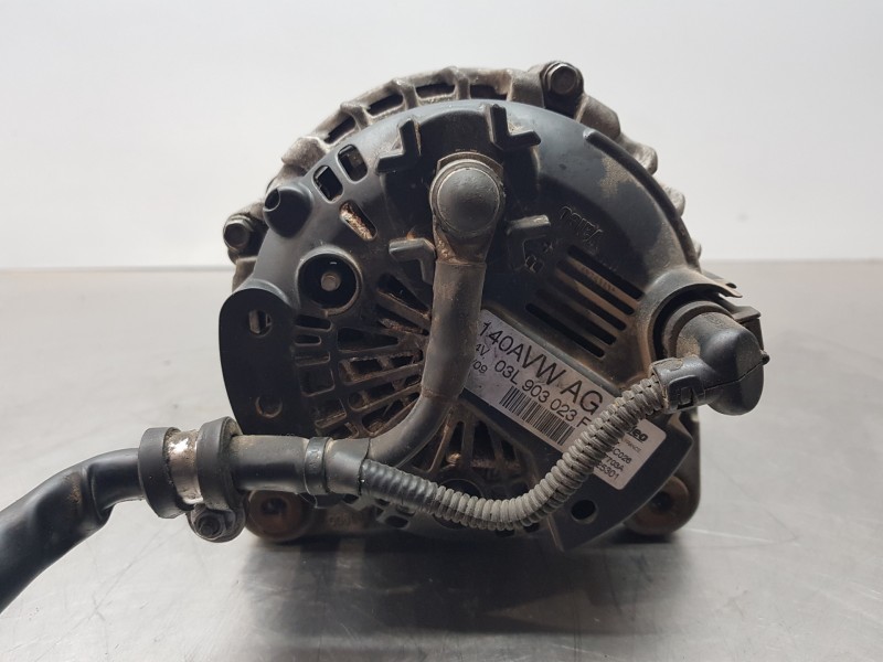 Recambio de alternador para seat altea (5p1) style referencia OEM IAM 03L903023F 2607703A 
