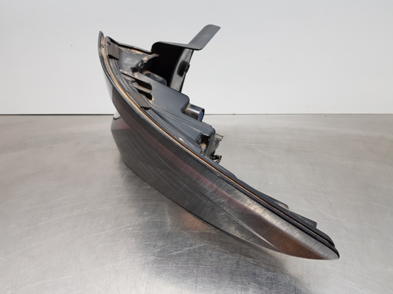 Recambio de piloto trasero derecho para hyundai tucson hybrid referencia OEM IAM 92402N7100  