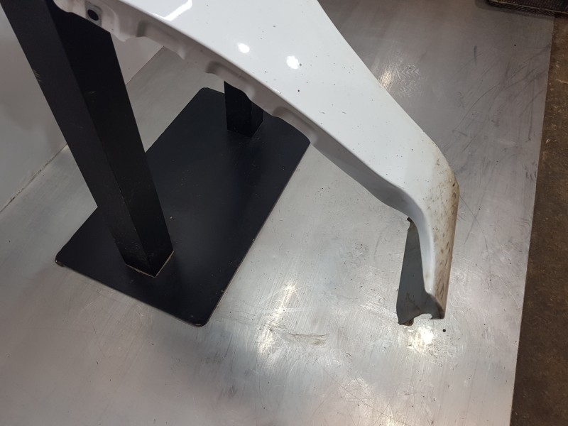 Recambio de aleta delantera derecha para ford fiesta (cb1) active referencia OEM IAM 1777180 C1BBA16015AA  Recambio de aleta delantera derecha para ford fiesta (cb1) active referencia OEM IAM 1777180 C1BBA16015AA