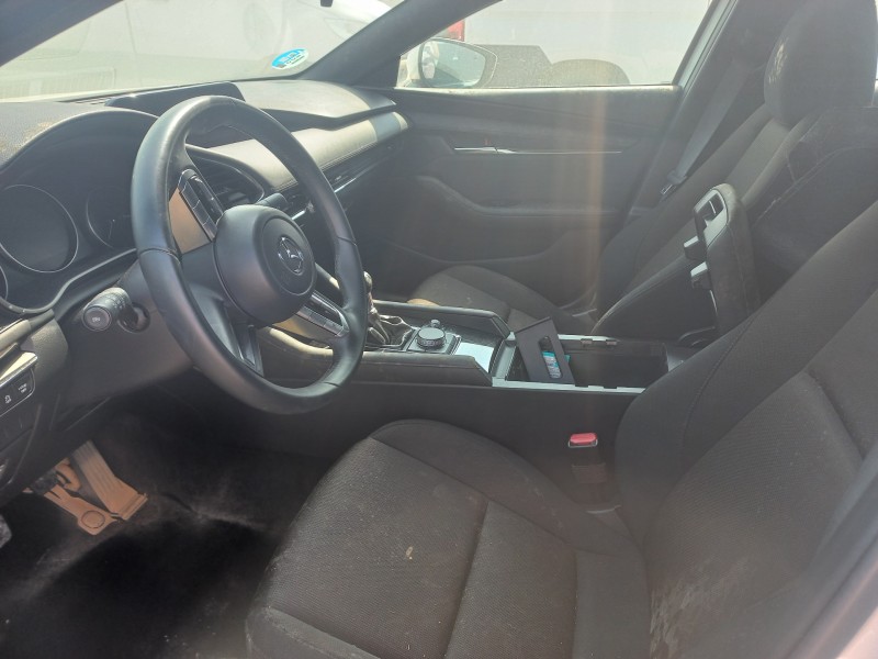 mazda 3 berlina (bp) del año 2020