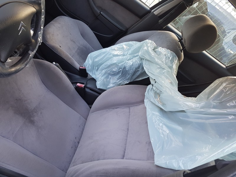 citroen xsara berlina del año 2004