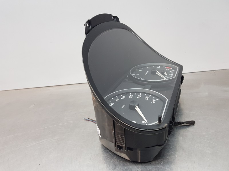 Recambio de cuadro instrumentos para bmw serie 1 berlina (e81/e87) 116i referencia OEM IAM 62109283793 9122587  Recambio de cuadro instrumentos para bmw serie 1 berlina (e81/e87) 116i referencia OEM IAM 62109283793 9122587