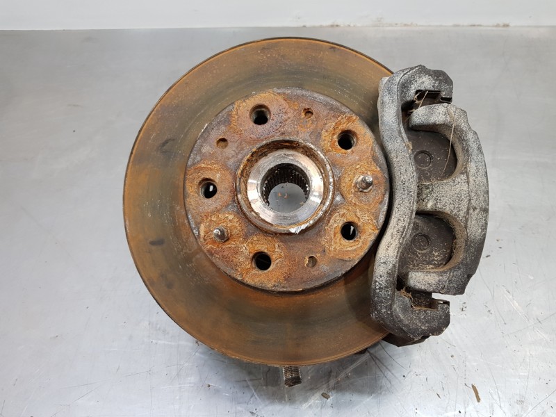 Recambio de mangueta delantera derecha para peugeot boxer combi bus referencia OEM IAM 1690531580 1612735180 