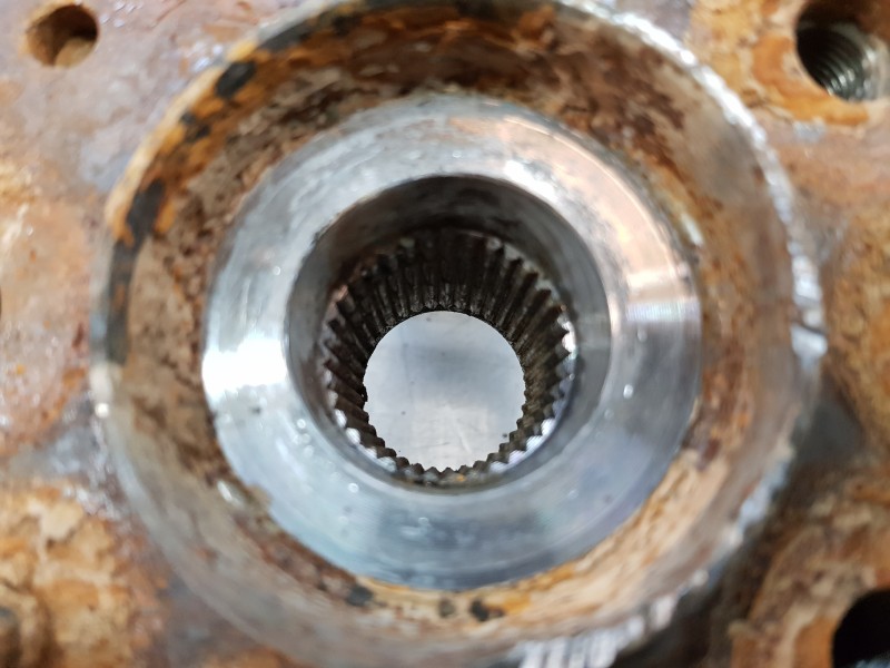 Recambio de mangueta delantera derecha para peugeot boxer combi bus referencia OEM IAM 1690531580 1612735180 