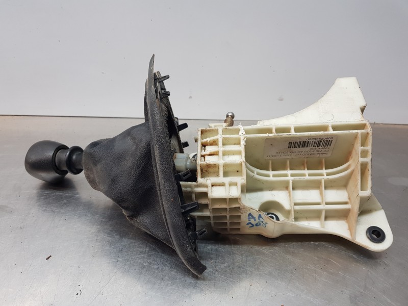 Recambio de palanca cambio para peugeot boxer combi bus referencia OEM IAM 1613999080  