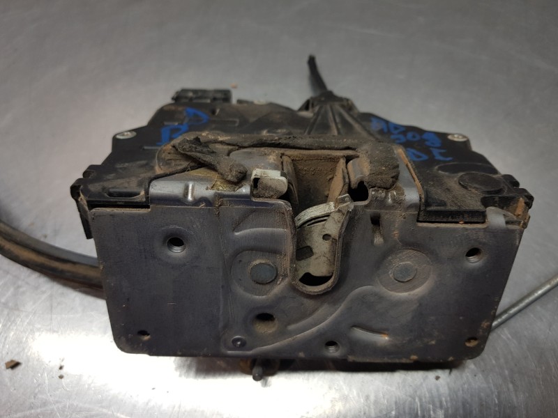 Recambio de cerradura puerta delantera izquierda para peugeot boxer combi bus referencia OEM IAM 1342155080  