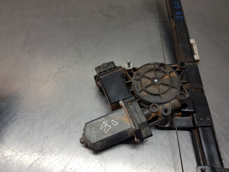 Recambio de elevalunas delantero izquierdo para peugeot boxer combi bus referencia OEM IAM 1682180480 1607395480 