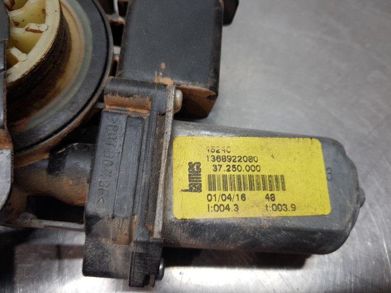 Recambio de elevalunas delantero izquierdo para peugeot boxer combi bus referencia OEM IAM 1682180480 1607395480 