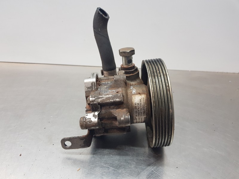 Recambio de bomba direccion para peugeot boxer combi bus referencia OEM IAM 9805820980  