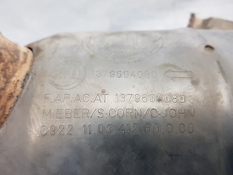 Recambio de catalizador para peugeot boxer combi bus referencia OEM IAM 1379604080 C922 