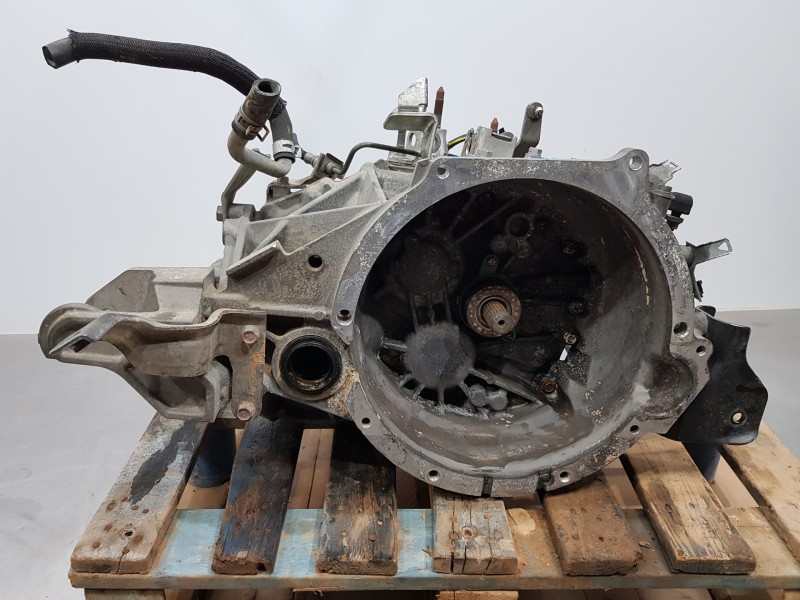 Recambio de caja cambios para mitsubishi asx (ga0w) cleartec referencia OEM IAM 2500A294  