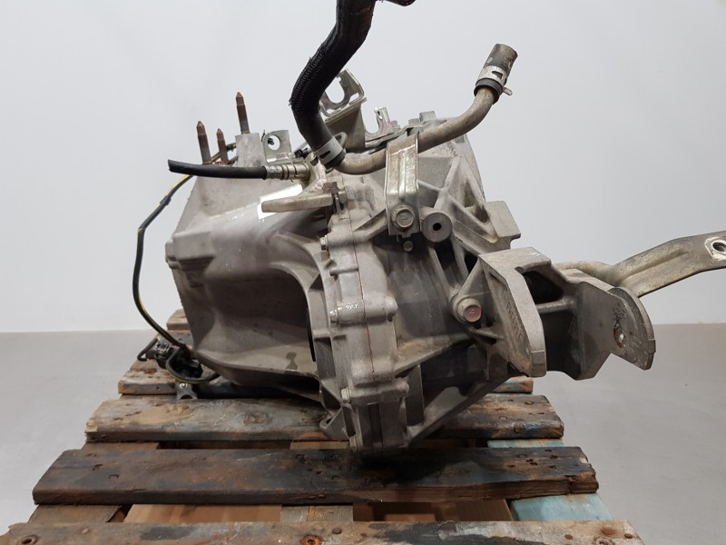 Recambio de caja cambios para mitsubishi asx (ga0w) cleartec referencia OEM IAM 2500A294  