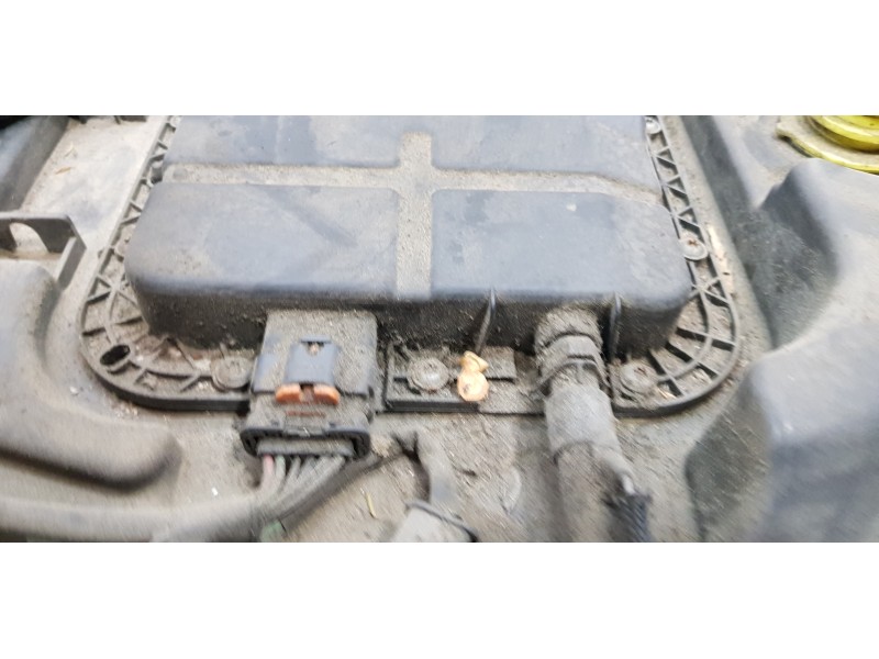 Recambio de deposito aditivo adblue fap ( deposito grande ) para citroen c-elysée exclusive referencia OEM IAM 9812914780  