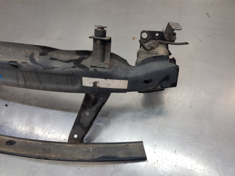 Recambio de refuerzo paragolpes delantero para seat exeo berlina (3r2) reference referencia OEM IAM 3R0807109   Recambio de refuerzo paragolpes delantero para seat exeo berlina (3r2) reference referencia OEM IAM 3R0807109