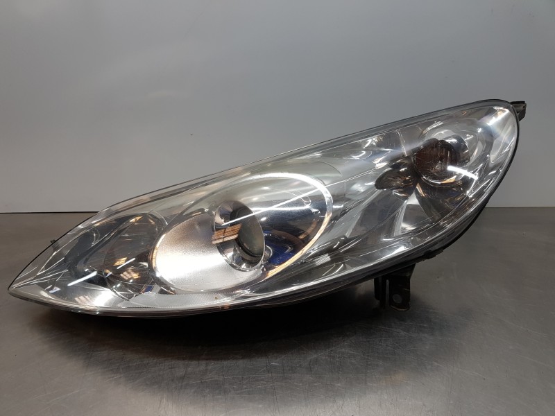 Recambio de faro izquierdo para peugeot 407 sw sport referencia OEM IAM 620892 1307329095  Recambio de faro izquierdo para peugeot 407 sw sport referencia OEM IAM 620892 1307329095