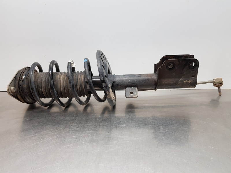 Recambio de amortiguador delantero izquierdo para peugeot rifter acces referencia OEM IAM 9826260680  