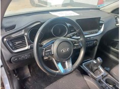 Recambio de kit airbag para kia xceed tech referencia OEM IAM 84710J7AA0WK  