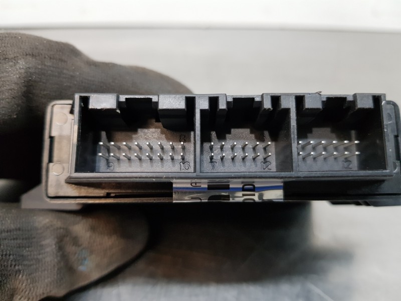 Recambio de modulo aparcamiento parking ( pdc ) para seat exeo berlina (3r2) reference referencia OEM IAM 3R0919475 3R0919475M  Recambio de modulo aparcamiento parking ( pdc ) para seat exeo berlina (3r2) reference referencia OEM IAM 3R0919475 3R0919475M