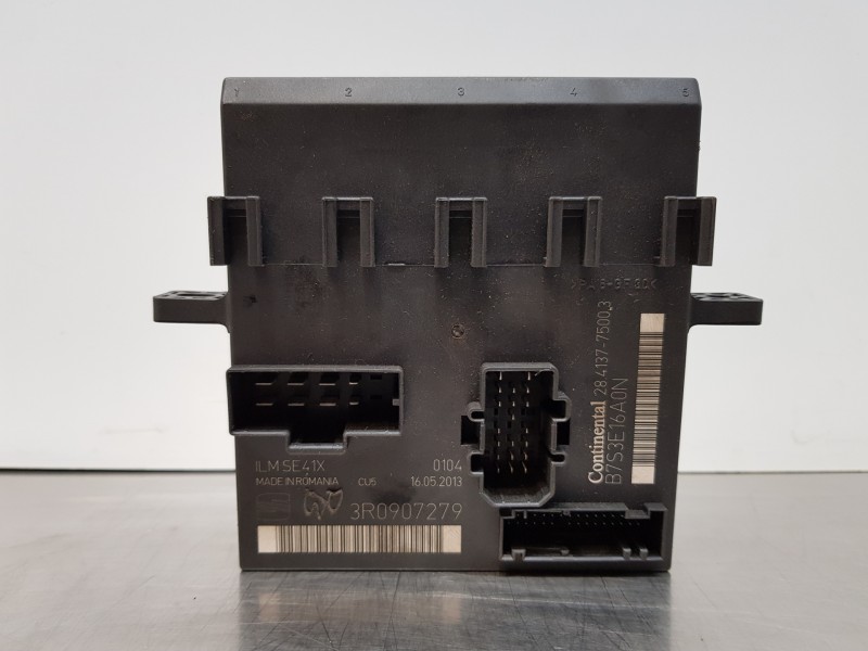 Recambio de modulo confort para seat exeo berlina (3r2) reference referencia OEM IAM 3R0907279 3R0907279Z0Y 