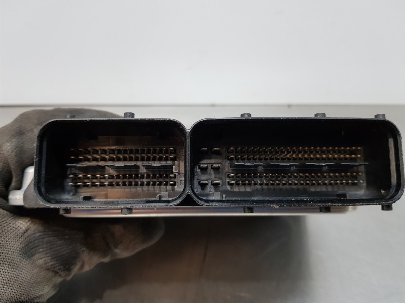 Recambio de centralita motor uce para seat exeo berlina (3r2) reference referencia OEM IAM 03L906018PQ 0281019005 