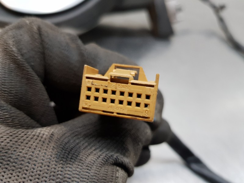 Recambio de retrovisor izquierdo para seat exeo berlina (3r2) reference referencia OEM IAM 3R1857507D9B9 3R1857507D  Recambio de retrovisor izquierdo para seat exeo berlina (3r2) reference referencia OEM IAM 3R1857507D9B9 3R1857507D