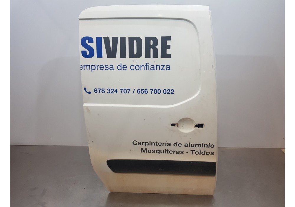 Recambio de puerta lateral corredera derecha para peugeot partner kasten active referencia OEM IAM 9831177480 9008S2 
