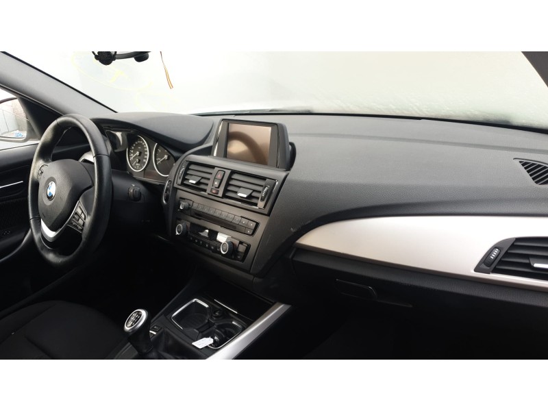 bmw serie 1 lim. (f20) del año 2014