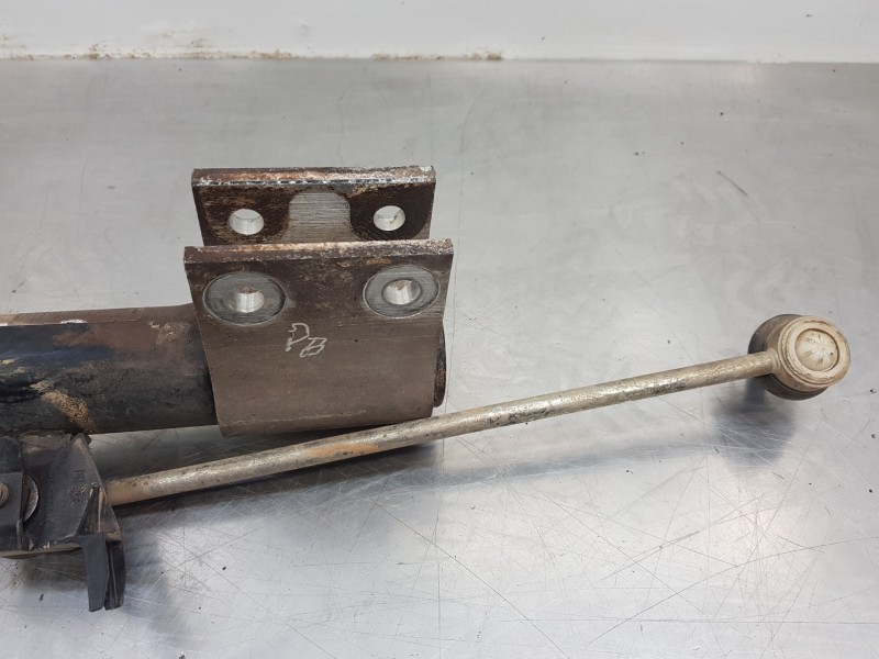 Recambio de amortiguador delantero derecho para peugeot partner kasten active referencia OEM IAM 9684108480 9684108680 99980Y Recambio de amortiguador delantero derecho para peugeot partner kasten active referencia OEM IAM 9684108480 9684108680 99980Y