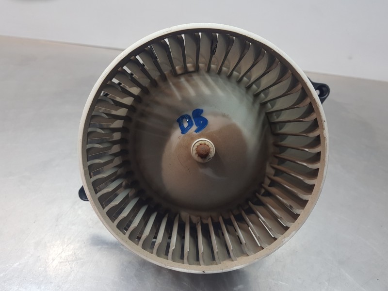 Recambio de motor calefaccion para peugeot partner kasten active referencia OEM IAM 6441AS 5E2228200  Recambio de motor calefaccion para peugeot partner kasten active referencia OEM IAM 6441AS 5E2228200