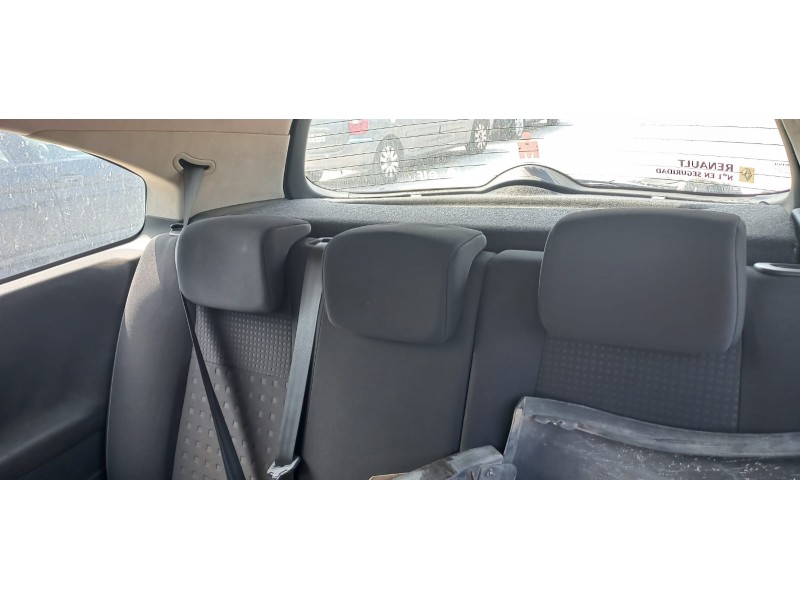 renault megane ii berlina 3p del año 2005