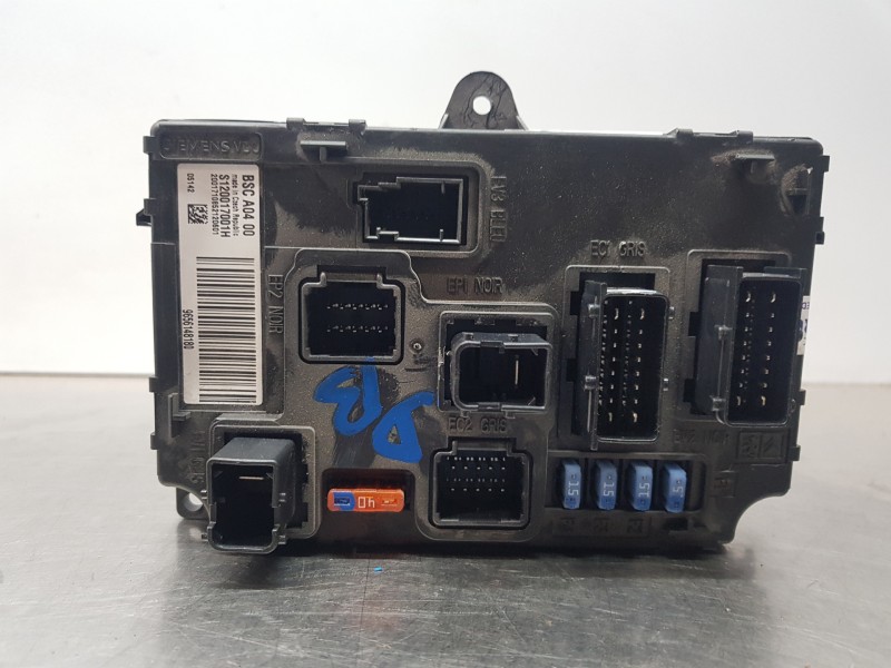 Recambio de caja reles / fusibles para peugeot 407 sw sport referencia OEM IAM 9656148180 S120017001H  Recambio de caja reles / fusibles para peugeot 407 sw sport referencia OEM IAM 9656148180 S120017001H