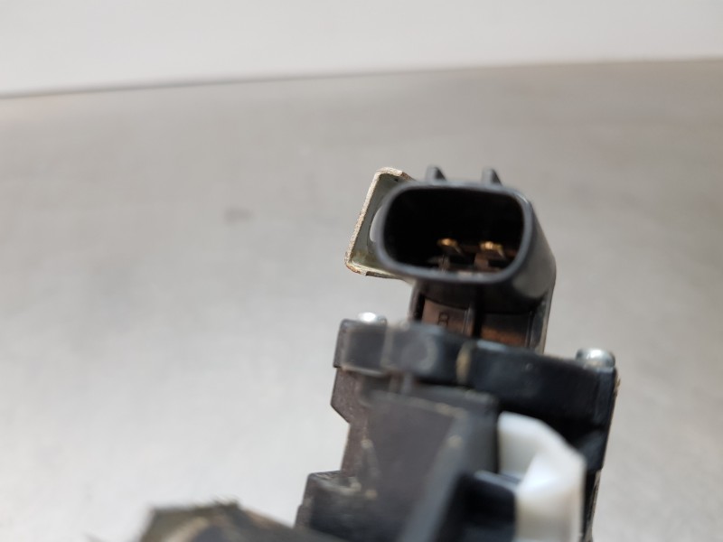 Recambio de elevalunas trasero izquierdo para nissan juke (f16) tekna referencia OEM IAM 827306PA0A 827211KA1C  Recambio de elevalunas trasero izquierdo para nissan juke (f16) tekna referencia OEM IAM 827306PA0A 827211KA1C