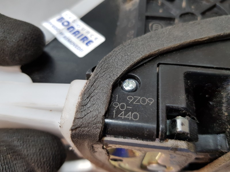 Recambio de cerradura puerta delantera izquierda para nissan juke (f16) tekna referencia OEM IAM 805016PE0C 805016PE0A 