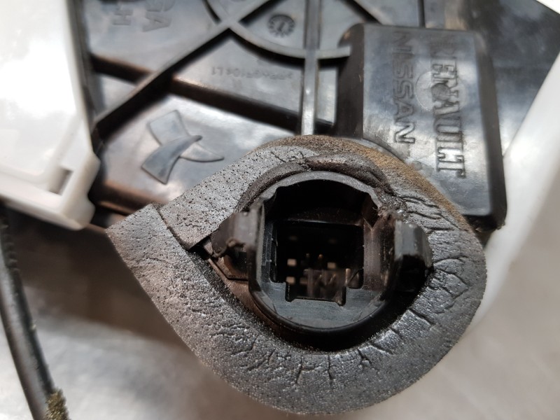 Recambio de cerradura puerta delantera izquierda para nissan juke (f16) tekna referencia OEM IAM 805016PE0C 805016PE0A 