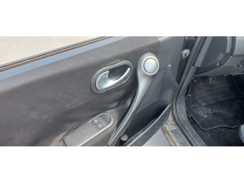 renault megane ii berlina 3p del año 2005