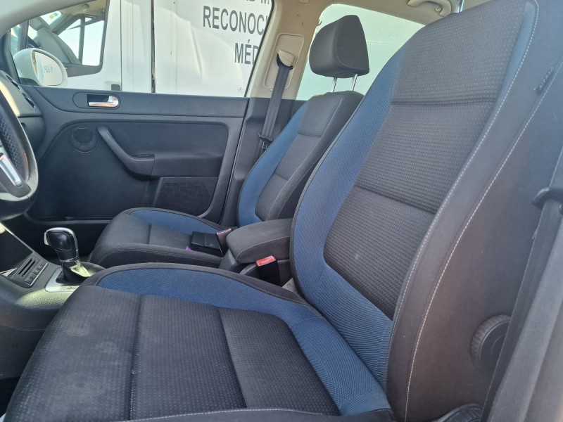 volkswagen golf plus (521) del año 2023