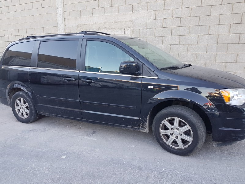 chrysler grand voyager del año 2008