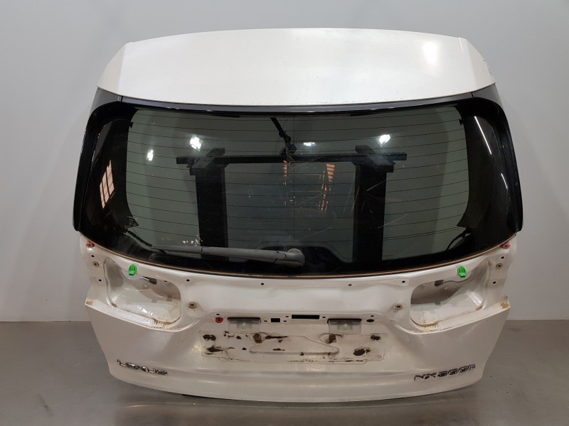 Recambio de porton trasero para lexus nx essence referencia OEM IAM 6700578050  