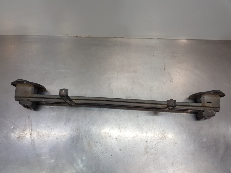 Recambio de refuerzo paragolpes trasero para mitsubishi asx (ga0w) cleartec referencia OEM IAM 6410B929  