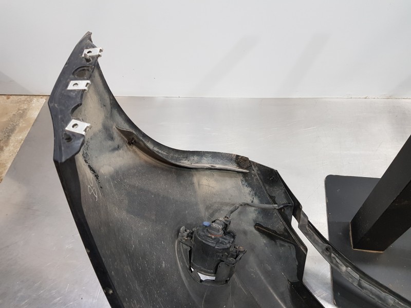 Recambio de paragolpes delantero para ford fiesta (cb1) active referencia OEM IAM 1568817 8A6117757BDXWAA 