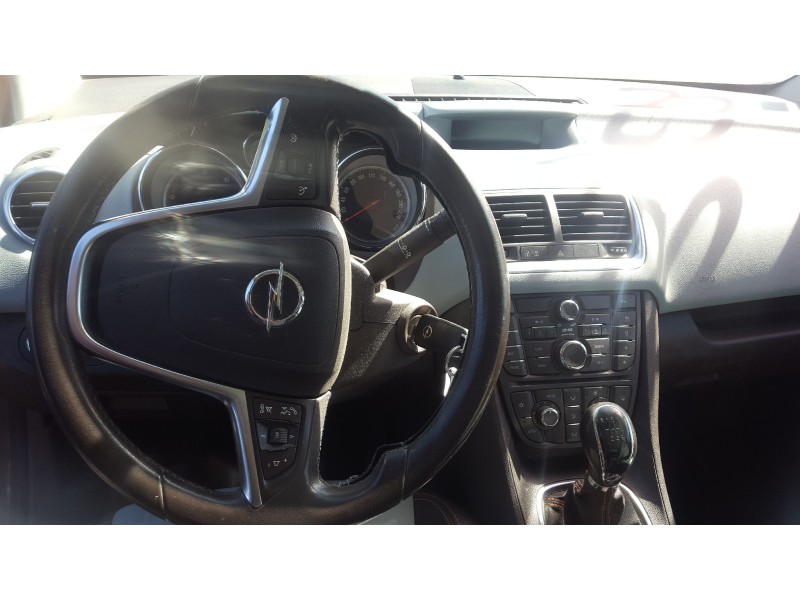 opel meriva b del año 2010