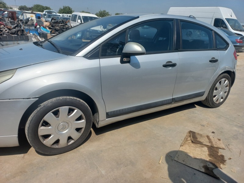 citroen c4 berlina del año 2007