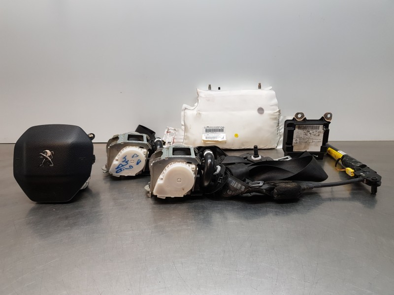 Recambio de kit airbag para peugeot rifter acces referencia OEM IAM 98185172ZD 9818750980 9823741480