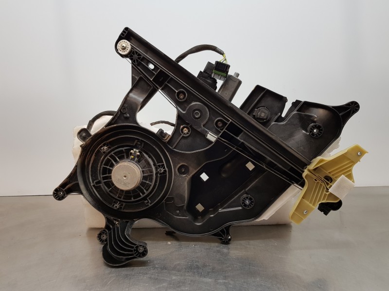 Recambio de elevalunas delantero derecho para peugeot rifter acces referencia OEM IAM 9830335980 9829505680 